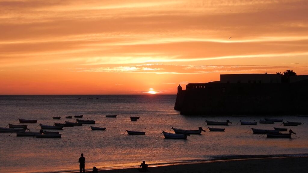 La mejor playa de Cadiz para ver el atardecer